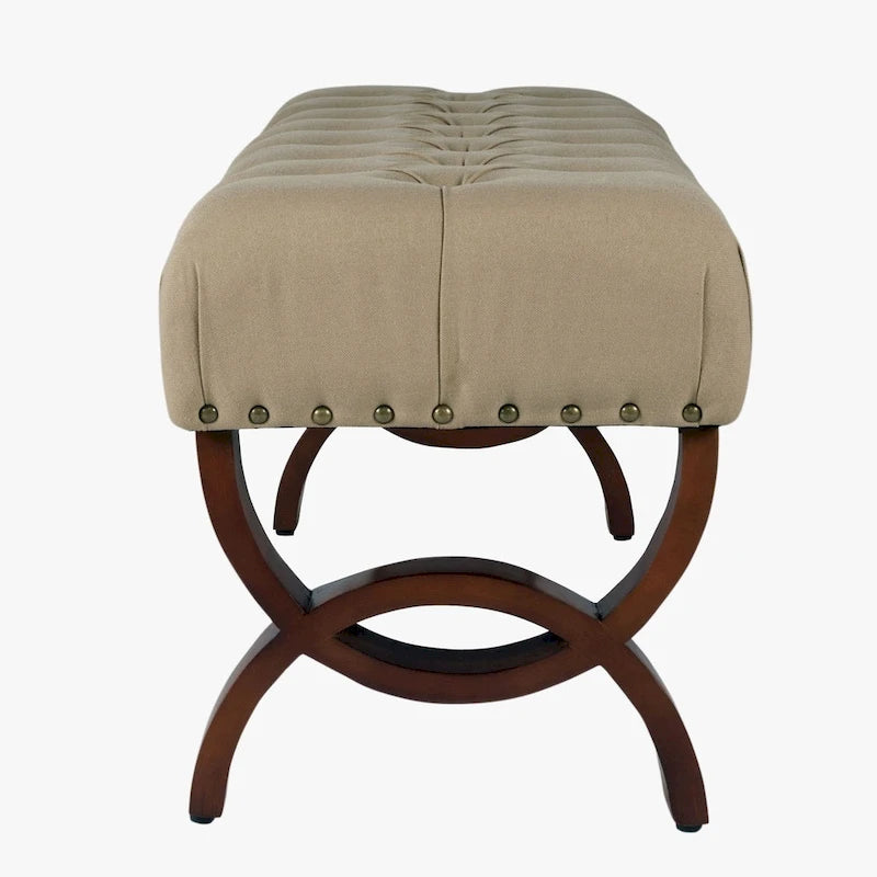 Banc capitonné avec garniture cloutée